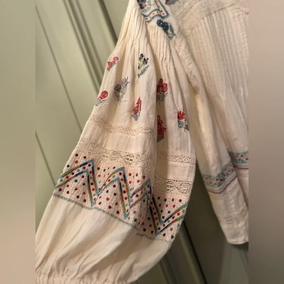 Anthropologie Women’s Ivory Boho Embroidered Blouse Top Size XL Like New! - Picture 3 of 10